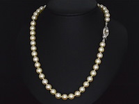 Parel snoer met witgouden sluiting - afbeelding 2 van  8