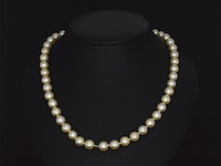 Parel snoer met witgouden sluiting - afbeelding 3 van  8