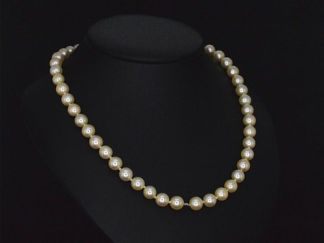 Parel snoer met witgouden sluiting - afbeelding 4 van  8
