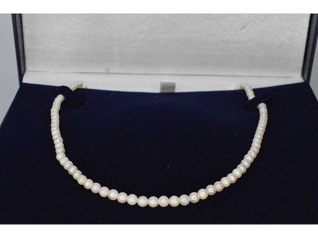 Parel snoer - afbeelding 5 van  5