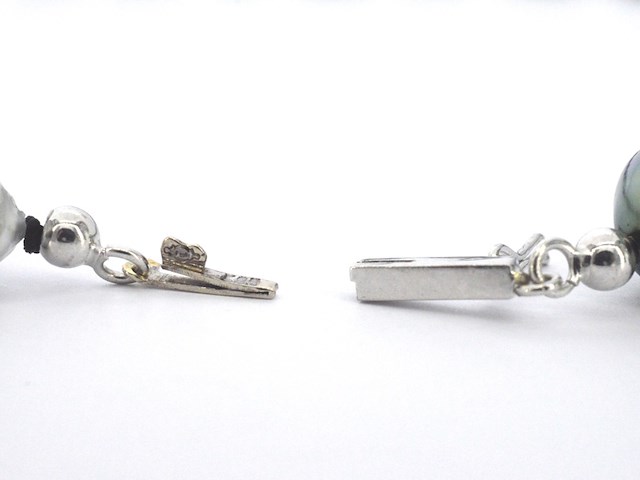 Parelcollier met tahiti parels en een gouden sluiting - afbeelding 9 van  10