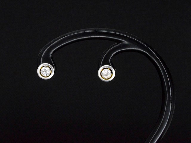 Pareloorhangers met natuurlijke oud briljanten en briljant geslepen diamanten - afbeelding 4 van  11