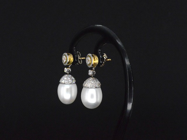 Pareloorhangers met natuurlijke oud briljanten en briljant geslepen diamanten - afbeelding 7 van  11