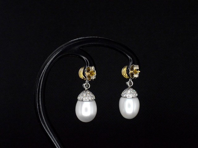 Pareloorhangers met natuurlijke oud briljanten en briljant geslepen diamanten - afbeelding 9 van  11