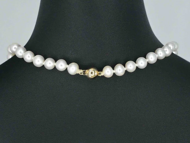 Parelsnoer gouden sluiting diamant - afbeelding 6 van  10
