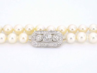 Parelsnoer met diamanten art deco sluiting - afbeelding 6 van  9