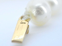Parelsnoer met gouden sluiting met diamant - afbeelding 2 van  10
