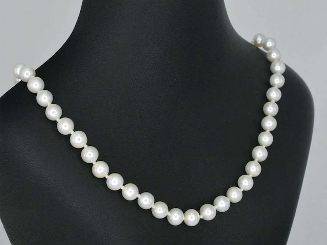 Parelsnoer witgouden sluiting diamant - afbeelding 5 van  10