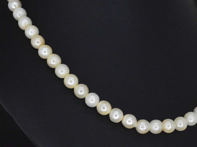 Parelsnoer - afbeelding 6 van  7