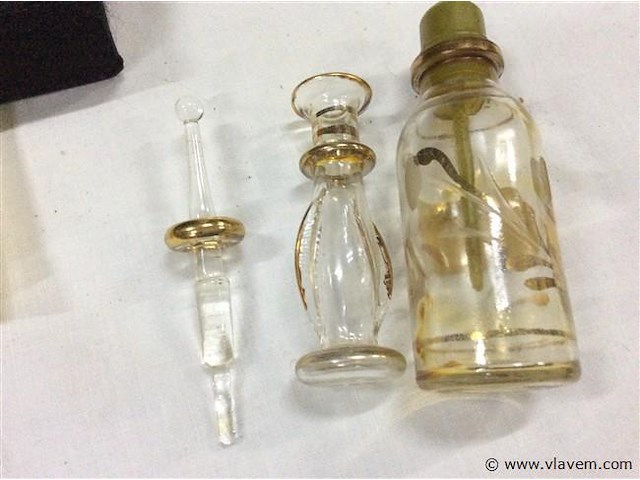 Parfum accessoires - afbeelding 3 van  3