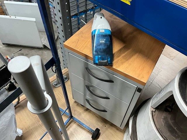 Parij diverse meubels & accessoires - afbeelding 7 van  7