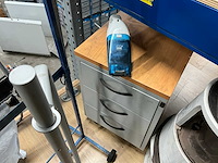 Parij diverse meubels & accessoires - afbeelding 7 van  7