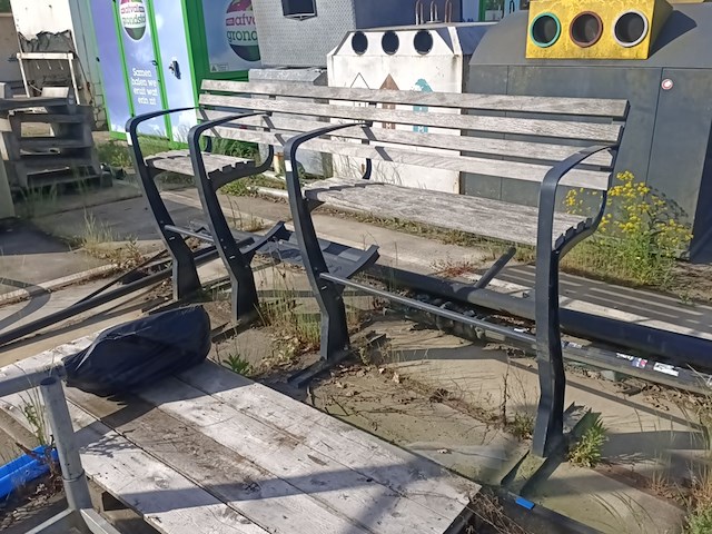 Parkbank met rollator uitsparing - afbeelding 2 van  6