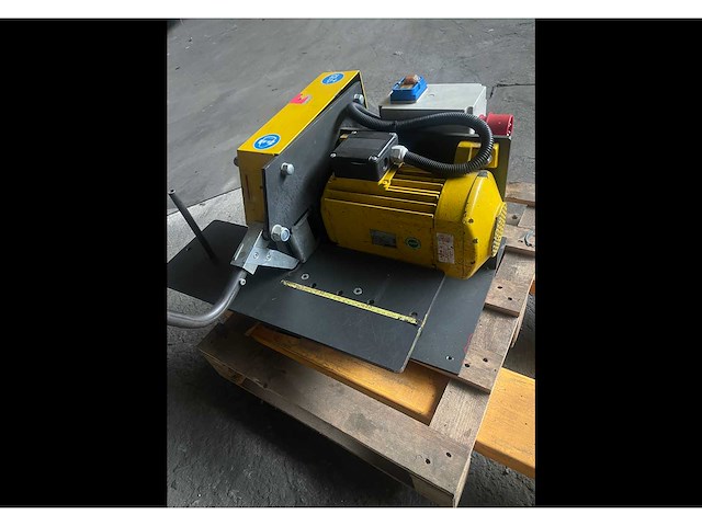 Parker - 2009 - th 3-3 - knipmachine - afbeelding 4 van  6