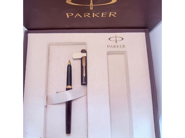 Parker 75 thuya 18kt gouden nib vulpen - afbeelding 3 van  5