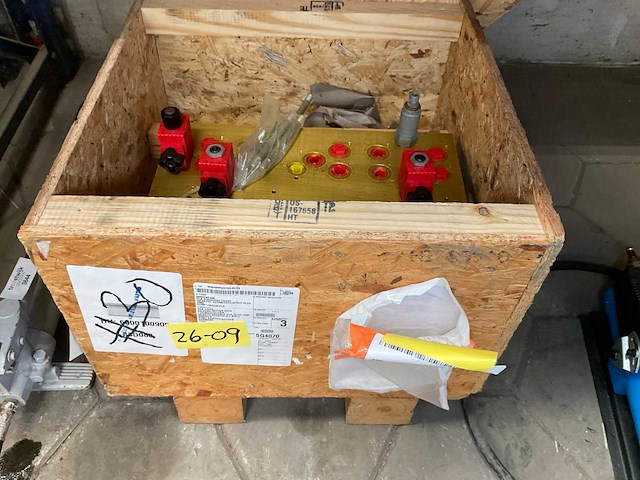 Parker control valve - afbeelding 3 van  4