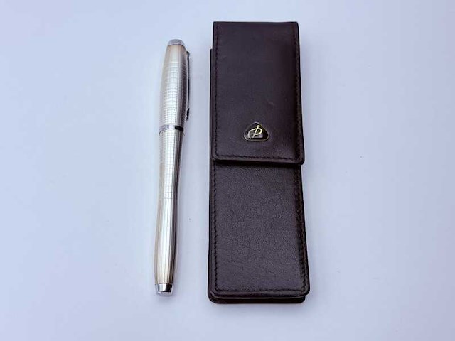 Parker fifth urban premium pearl metal ct vulpen - afbeelding 5 van  7