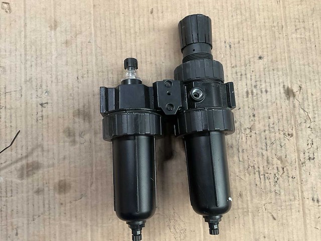 Parker filter-lubricator assembly - afbeelding 2 van  3