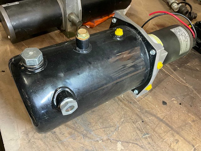 Parker hydraulic pump - afbeelding 2 van  4