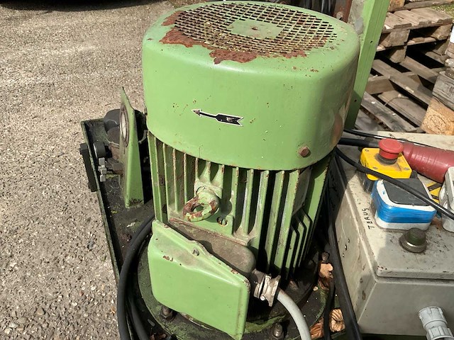 Parker hydrauliek unit - afbeelding 6 van  9