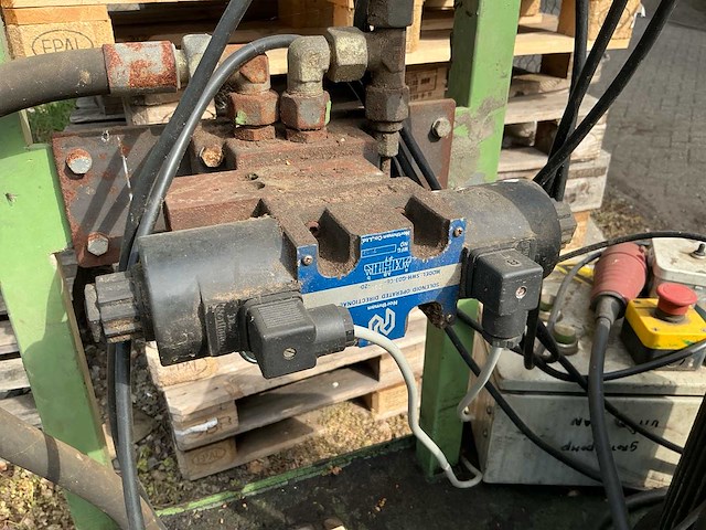 Parker hydrauliek unit - afbeelding 8 van  9