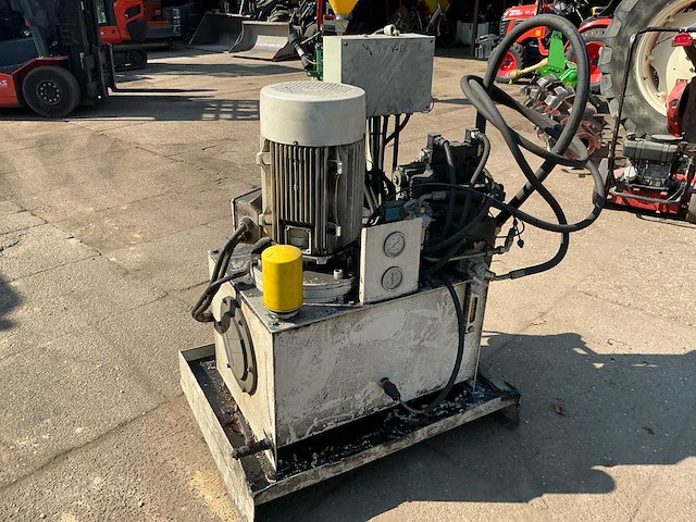 Parker hydrauliek unit - afbeelding 1 van  8