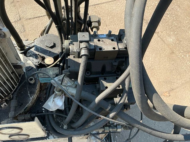 Parker hydrauliek unit - afbeelding 4 van  8