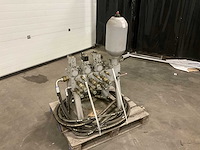 Parker hydrauliek verdeelunit - afbeelding 1 van  9