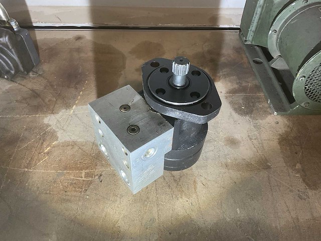 Parker hydraulische motor - afbeelding 1 van  5