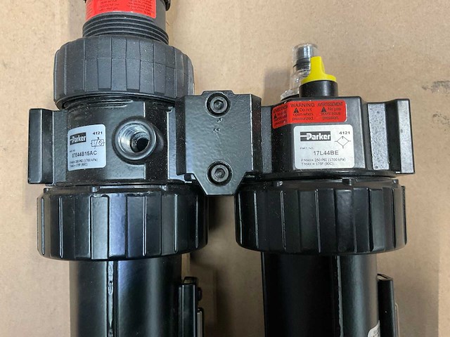 Parker luchtfilter regulator - afbeelding 2 van  4