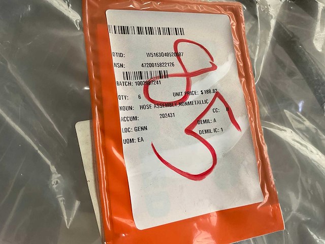 Parker nonmetallic hose assembly (3x) - afbeelding 4 van  5