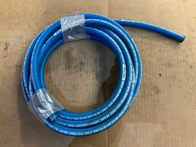 Parker nonmetallic hose assembly - afbeelding 1 van  3