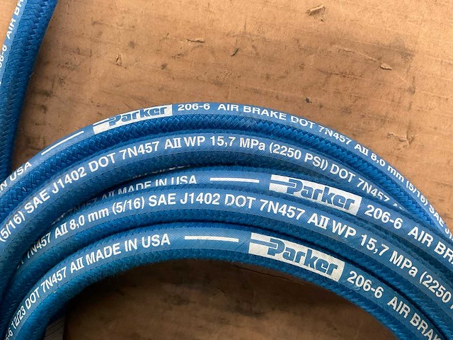 Parker nonmetallic hose assembly - afbeelding 3 van  3