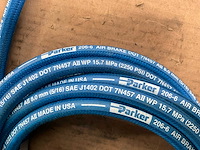 Parker nonmetallic hose assembly - afbeelding 3 van  3