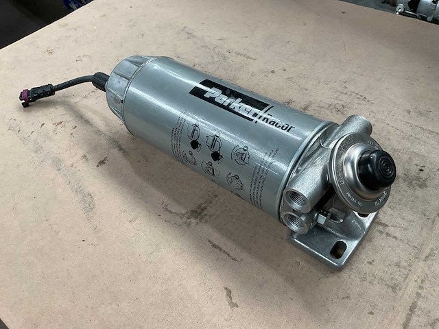 Parker r160-d-rcr-01 fuel filter/ water seperator - afbeelding 2 van  3