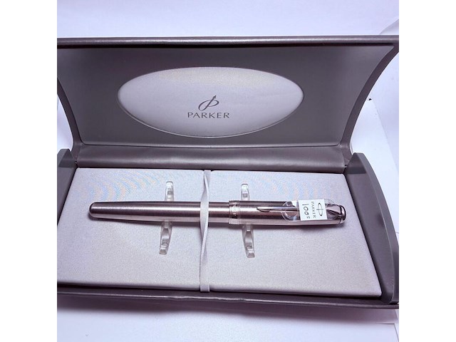 Parker sonnet vulpen 18kt gp nib - brushed steel + zwarte onyx dop - afbeelding 3 van  6