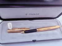 Parker vulpen 23kt goldfilled fluted insignia