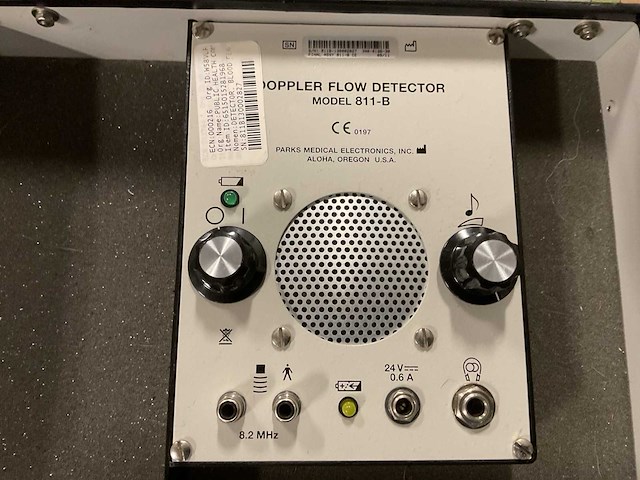 Parks medical electronics 811-b doppler flow detector - afbeelding 1 van  3