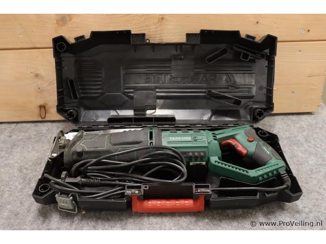 Parkside sabelzaag pfs 710 d3, 710w incl. opbergkoffer - afbeelding 1 van  5