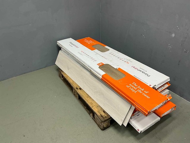 Parquet vinyl partij laminaatvloer - afbeelding 1 van  7