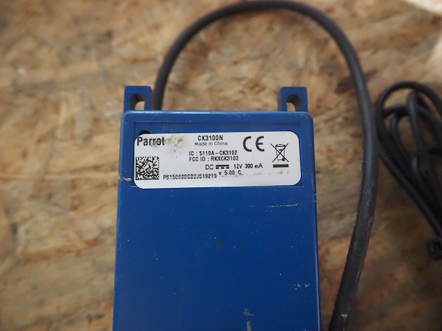 Parrot - afbeelding 5 van  5