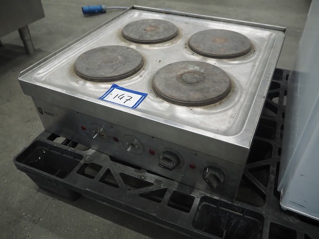 Parry - afbeelding 2 van  6