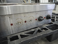 Parry - afbeelding 6 van  7