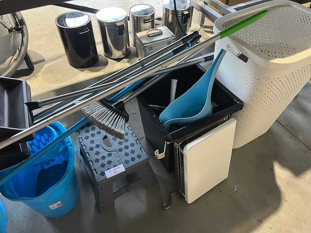 Partij - afvalemmers & prullenbakken - afbeelding 3 van  5