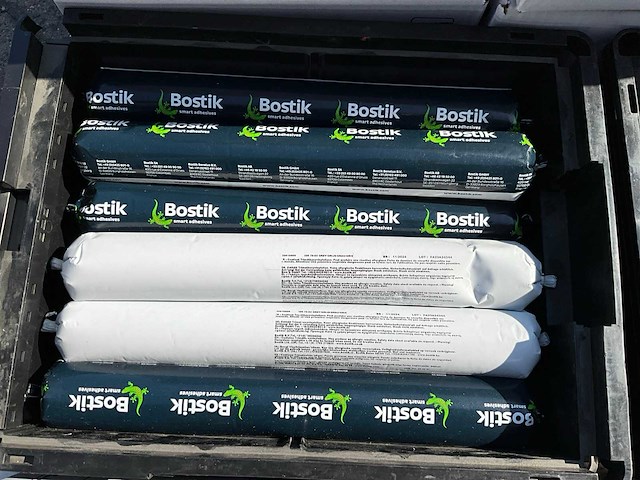 Partij - bostik - kit - afbeelding 1 van  2