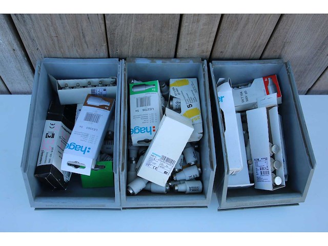 Partij - elektra toebehoren - afbeelding 3 van  14