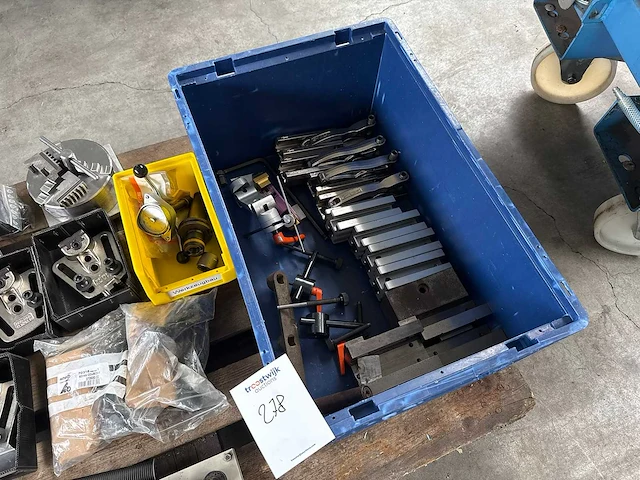 Partij - freesbank toebehoren - divers gereedschap - afbeelding 11 van  12