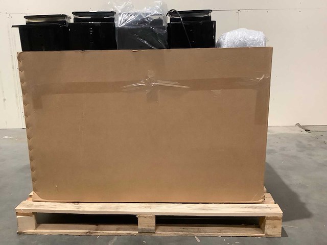 Partij - koffie- & espressomachines - 21 items. - afbeelding 3 van  7