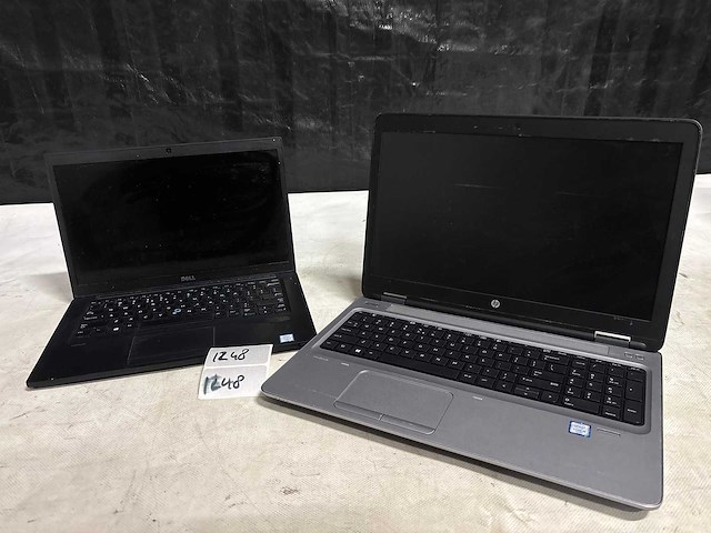 Partij - laptop (2x) - afbeelding 1 van  4