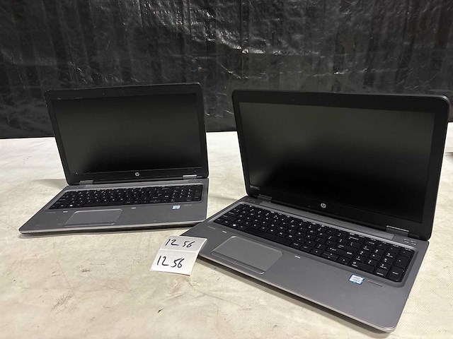 Partij - laptop (2x) - afbeelding 1 van  4